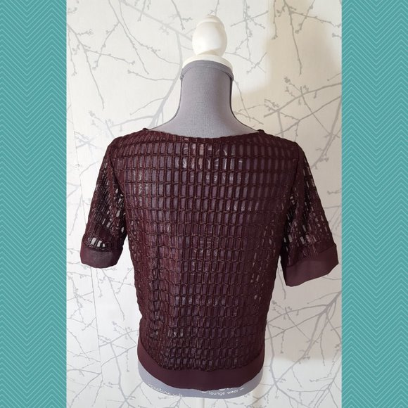 Banana Republic Maroon Mesh Checks Short Sleeve Top - Picture 2 of 4